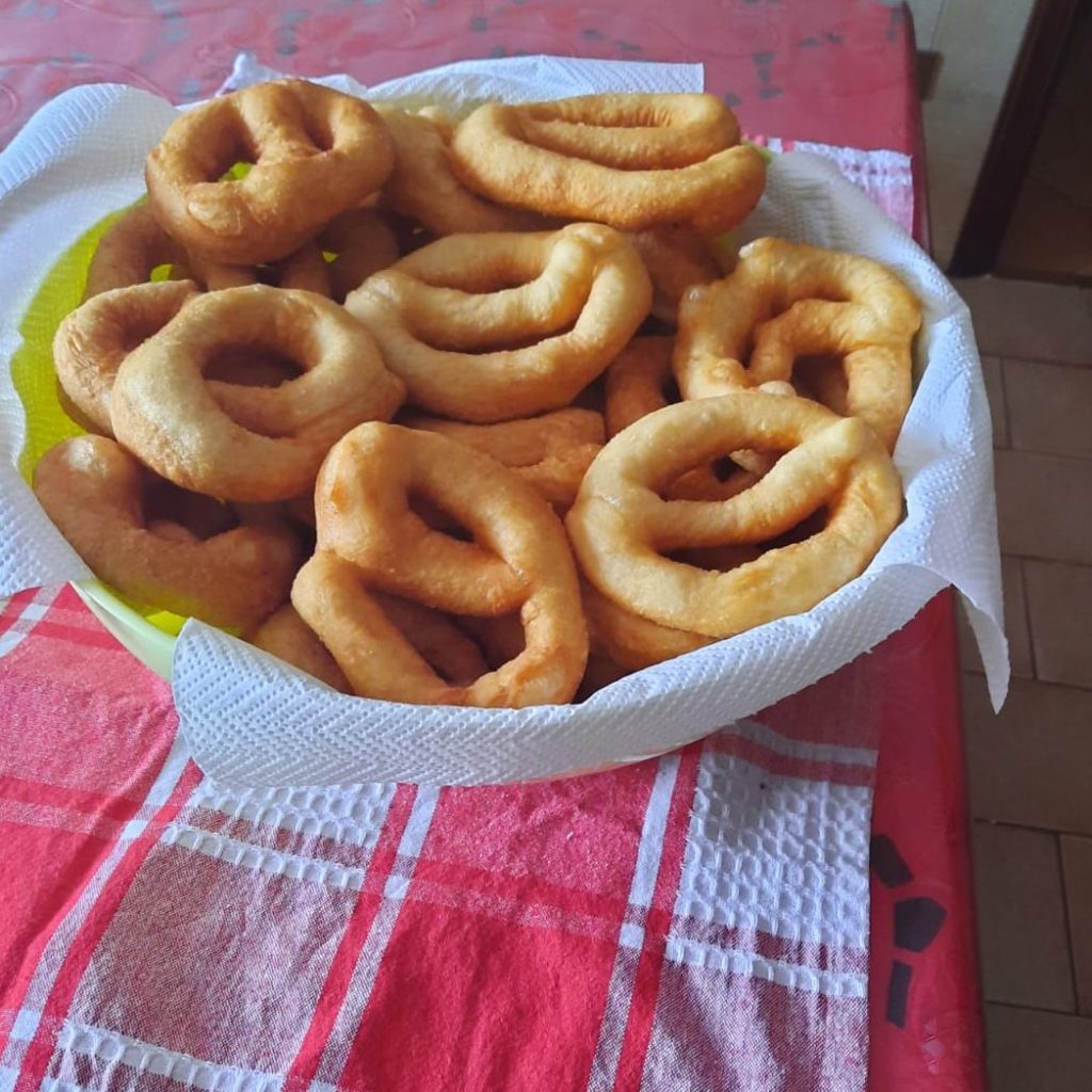 Le antiche tradizioni calabresi di Natale: le&nbsp;curuje